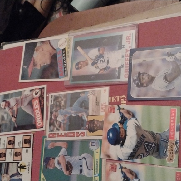 Baseball Card Lot - Picture 3 of 6